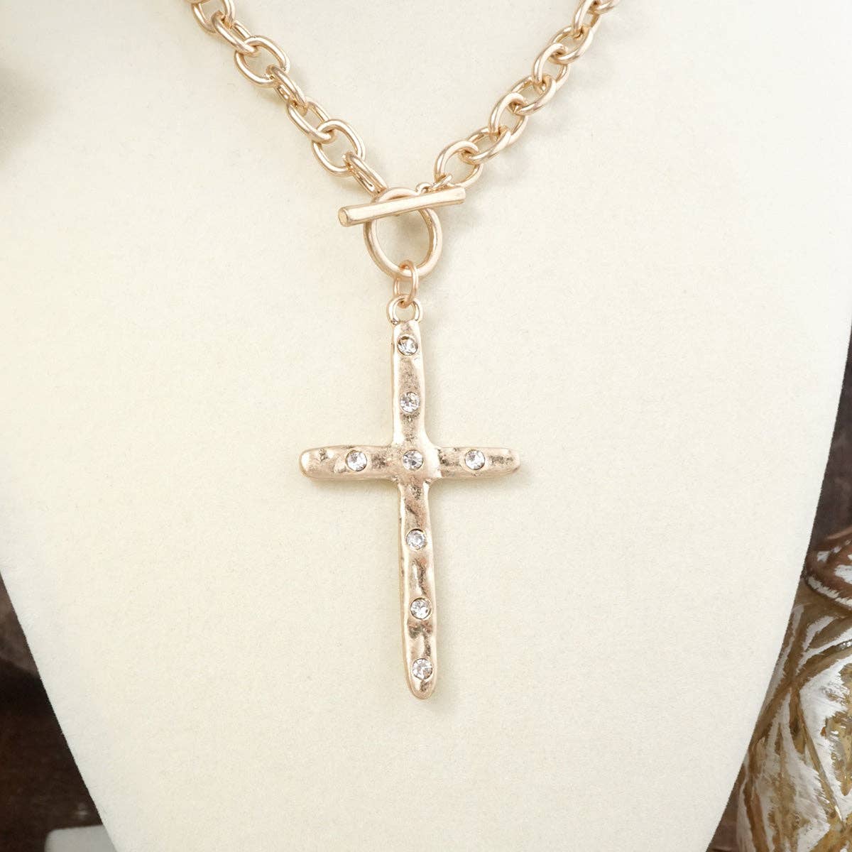 Divine Simplicity – Hammered Cross Front Toggle Necklace: Worn Silver Tone
