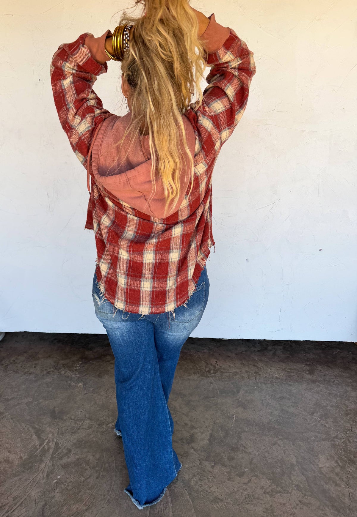 MOUNTAIN MORNING PLAID SHACKET: RED BRICK