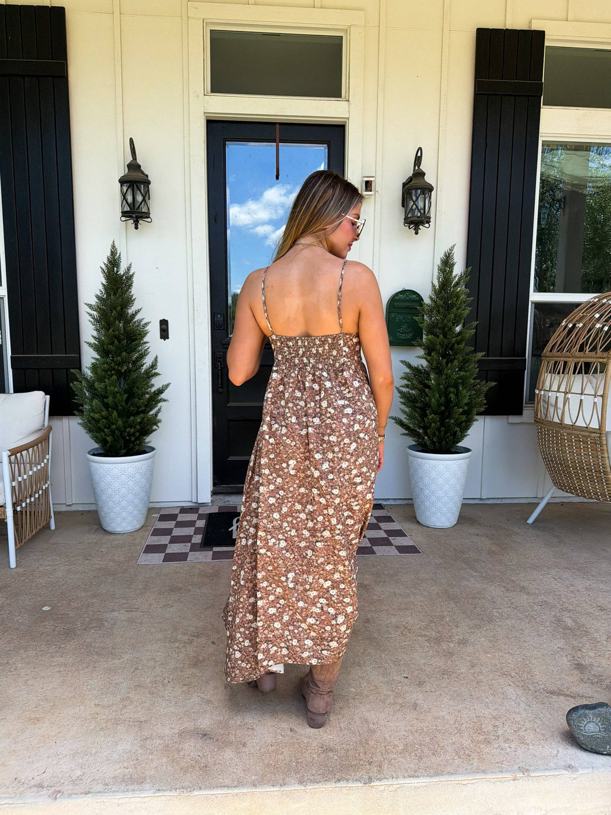 WESTERN CHARM MAXI DRESS: BROWN FLORAL