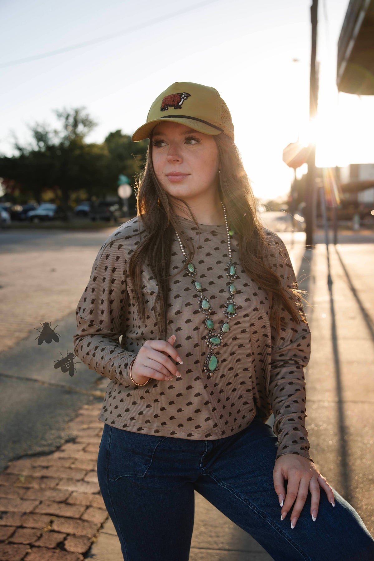 HOWDY DOTTY