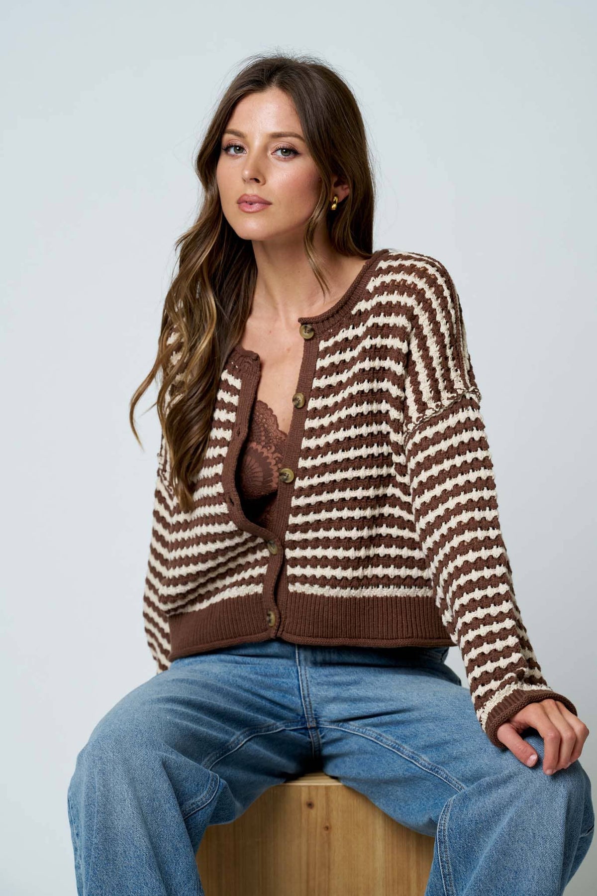 TEXTURED STRIPE CROCHET KNIT BUTTON DOWN CARDIGAN : BROWN