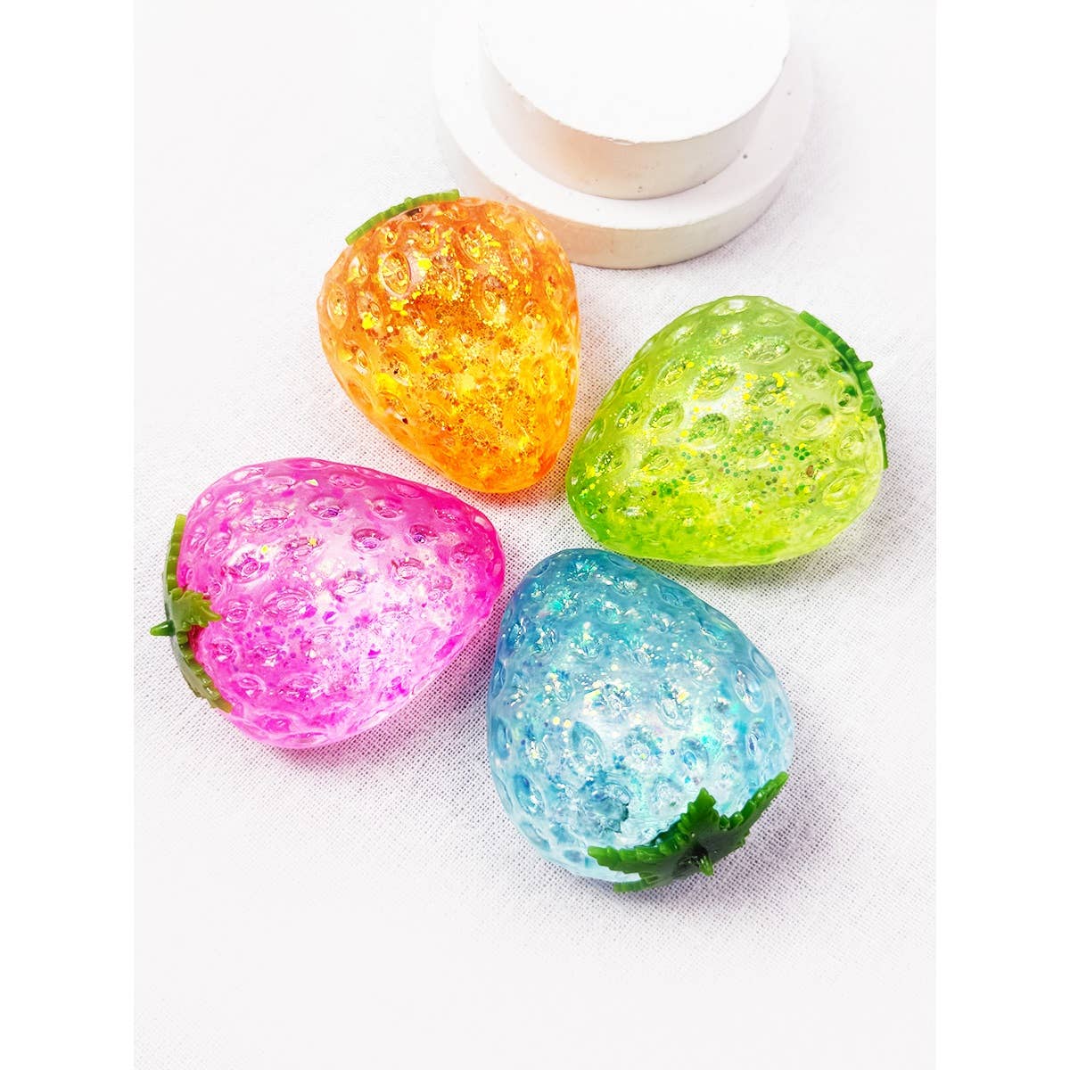 Sugary Strawberry Maltose Squishy Toy: MIX COLOR / ONE(12)