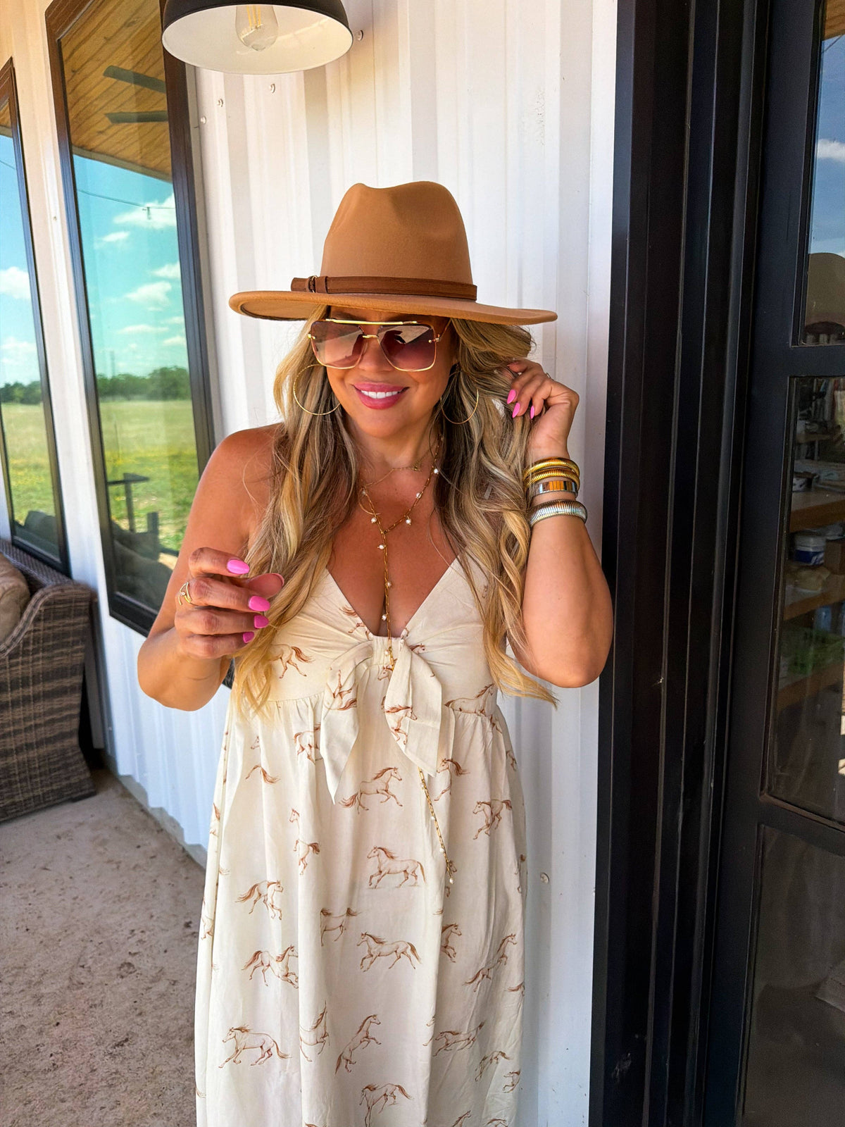 WESTERN CHARM MAXI DRESS: CREAM HORSES