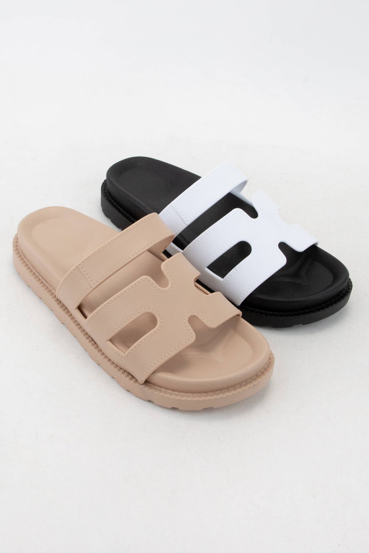 GINO TRENDY CUTOUT DESIGN UPPER SLIP-ON STYLE SANDAL: Black