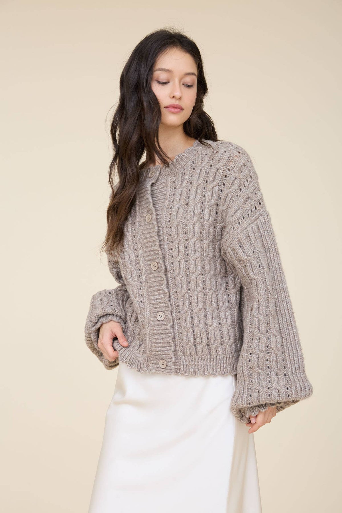 EYELET CABLE KNIT SCALLOPED TRIM KNIT CARDIGAN: TAUPE